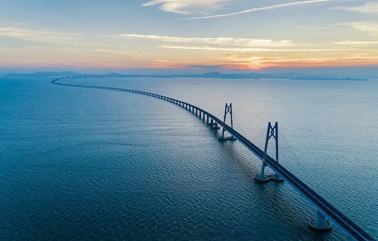 Cross-sea bridge industrial wireless network