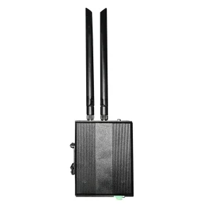 BL70DG DIN rail 2.4 GHz industrial wireless access point with dual SMA antenna interfaces and metal control-cabinet housing
